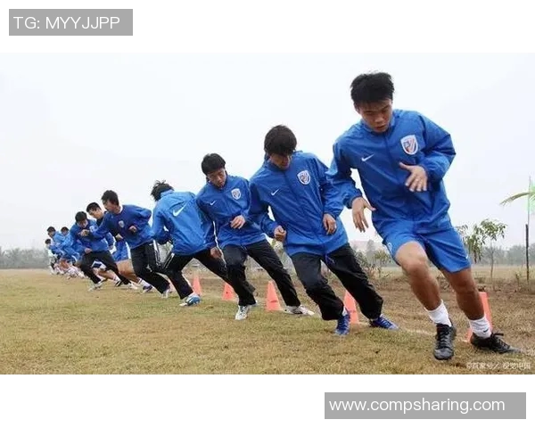 新英格兰革命与申花的激烈对决展现足球魅力与团队精神 新英格兰革命与申花的激烈对决展现足球魅力与团队精神